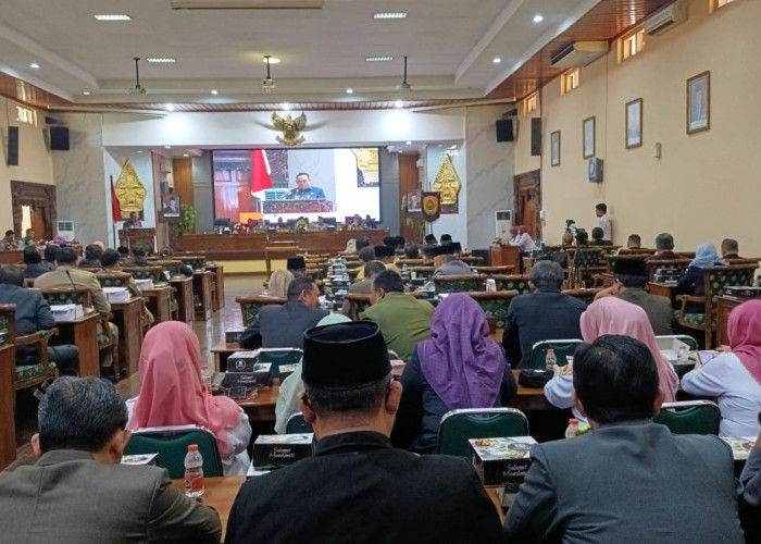 Rapat Paripurna ke-15 DPRD Grobogan Bahas Perubahan KUA-PPAS, Bupati Setyo Sampaikan Ini
