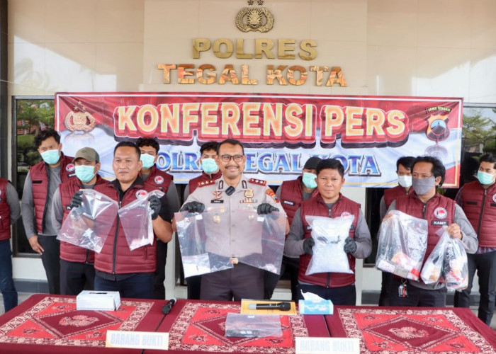 Satresnarkoba Ungkap Peredaran Sabu, Polres Tegal Kota Amankan 4 Tersangka dengan Barang Bukti 128,53 Gram 