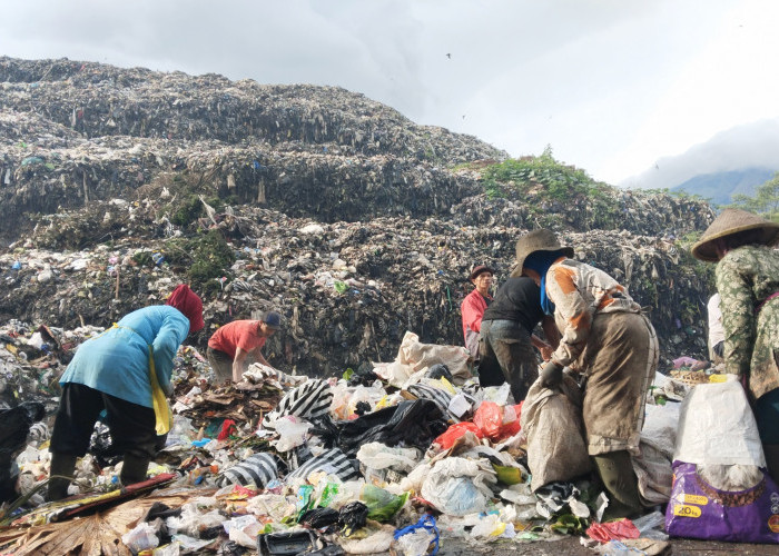 Timbunan Sampah di TPA Ngronggo Salatiga Mencapai 42,2 Ton Per Tahun, 658 Ton Per Tahun Tidak Terkelola