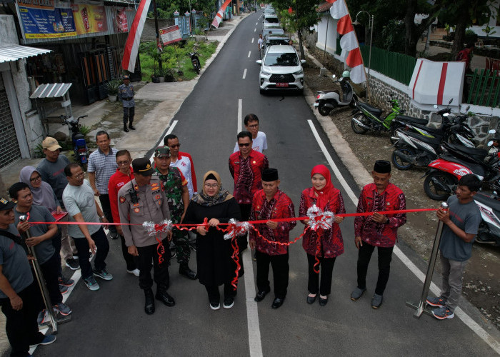 Resmikan Ruas Jalan dan Jembatan, Bupati Bakal Kejar Kekurangan Sebesar 13 Persen