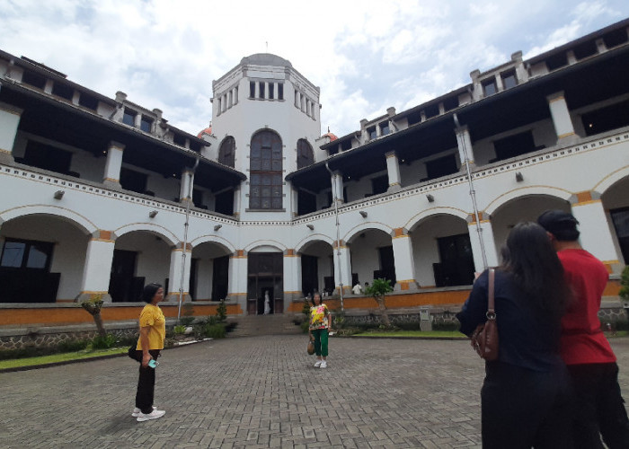 Pengunjung Lawang Sewu Ditarget Mencapai 60 Ribu Wisatawan pada Libur Lebaran, Midnight Tour Jadi Magnet Baru