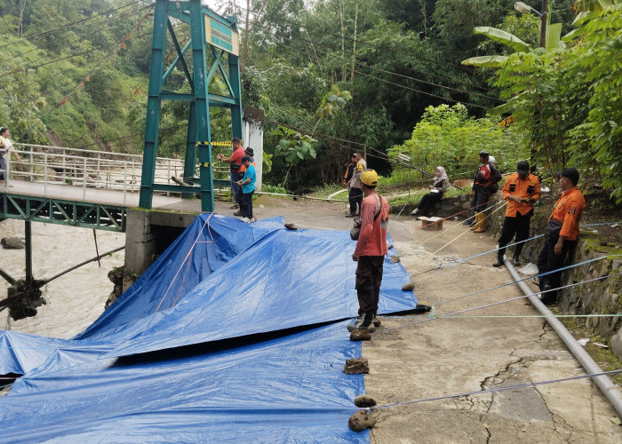 Talud Jembatan Tembusan Undip-Unnes Longsor, Aktivitas Warga Terganggu