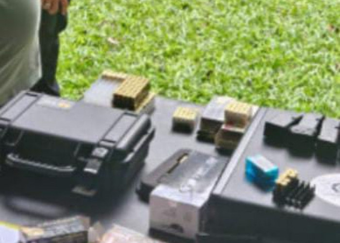 Temuan 19 Butir Peluru di Rumah Bos BLN Nicho, Bukti Kepemilikan Senpi Diserahkan ke Komisi III DPR RI
