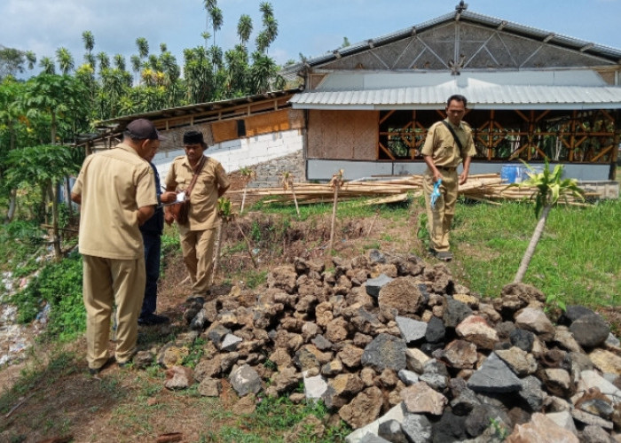 Cek Lokasi Sarana Pendukung Gedung Serbaguna di Desa Kecepit Kabupaten Pemalang 