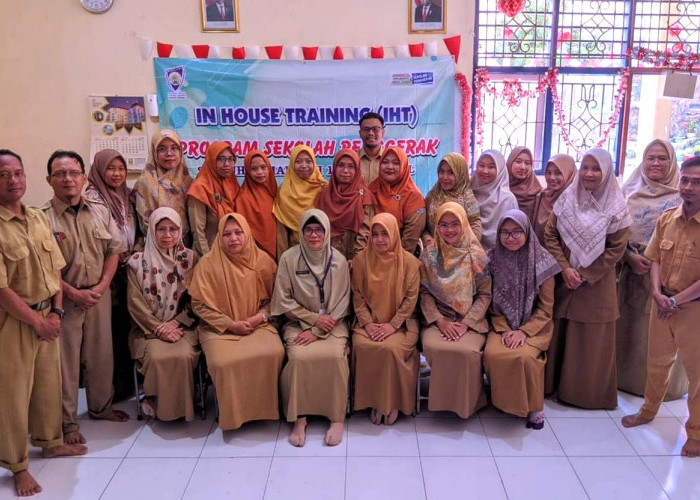 SD Muhammadiyah 1 Kota Tegal Tingkatkan Kompetensi Guru