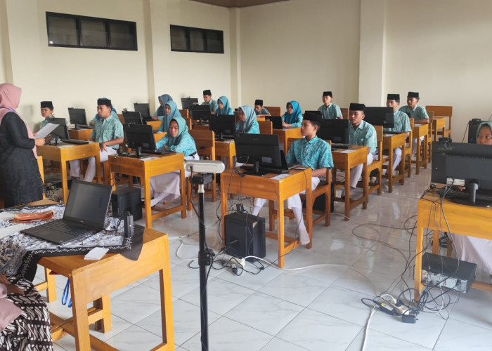 Berawal dari Kegelisahan, Ini Cerita SMP di Batang Cetak Hafidz dalam 3 Tahun