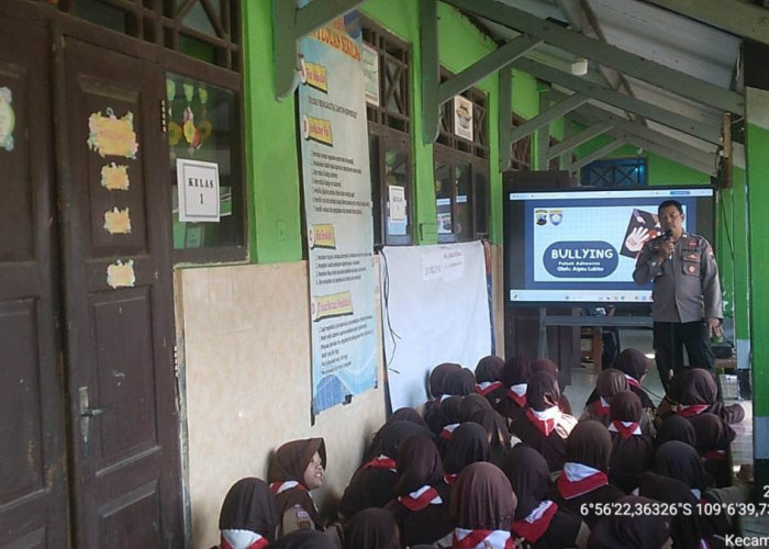 Tekan Kasus Perundungan, Langkah Polsek Adiwerna Edukasi Ratusan Siswa SD Ini Patut Diapresiasi