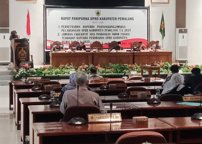 Fraksi DPRD Kabupaten Pemalang Sampaikan Pendapat Akhir Fraksi