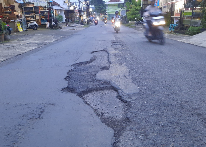 Warga Keluhkan Jalan Rusak di Gunungpati, Meski Sudah Dilintasi Wali Kota Semarang 