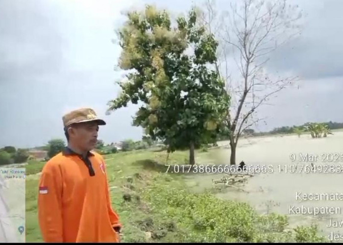 Camat Dempet Lakukan Pengecekan Sungai Lusi dan Titik Rawan Banjir