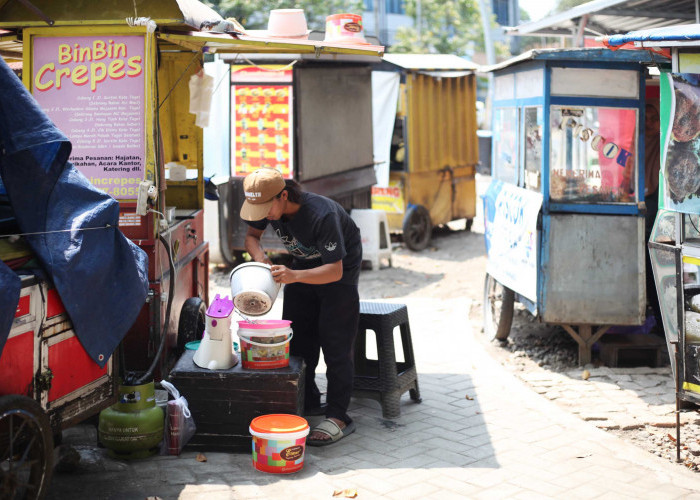 Omzet UMKM Kota Tegal Merosot, PKL Malah Menjamur Imbas Gelombang PHK
