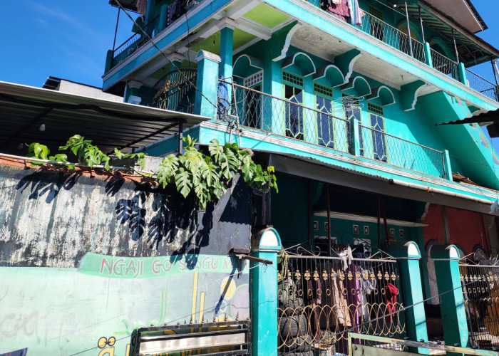 Dari “Santri Kalong” ke Penghasil Hafidz, Kisah Hangat Pondok Pesantren Al Khafifiyah Batang