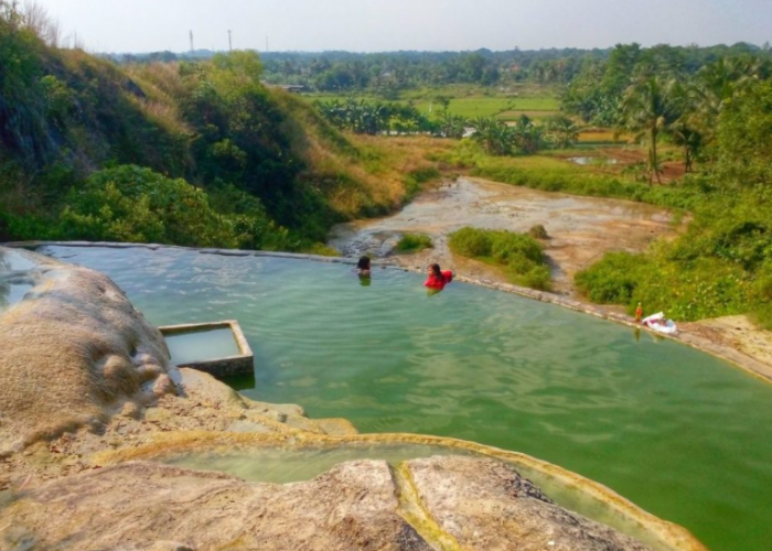 10 Tempat Wisata Alam Bogor yang Cocok untuk Liburan Sekolah, Apa Saja?