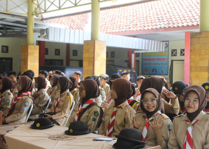 Anggota Pramuka Dilatih Kehumasan Kwarcab Tegal