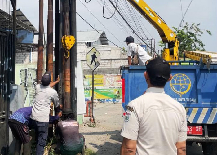 Berdiri Tanpa Izin, Jaringan Telekomunikasi di Kota Tegal Ditertibkan