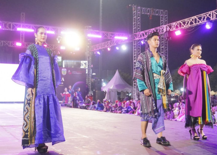 Pagelaran Jepara In Fashion 2025 Semarakan HUT ke 476 Jepara