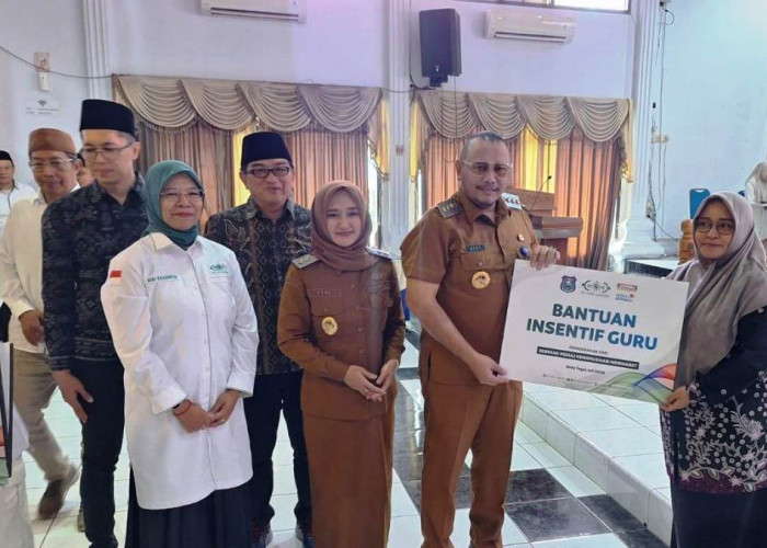 LAZISNU Kota Tegal Kucurkan Bantuan Rp372,5 Juta untuk Guru, UMKM, dan Sekolah