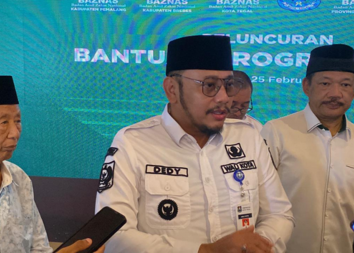 Laga Warung Kaum Duafa: Memoles Etalase, Melawan Gurita Ritel