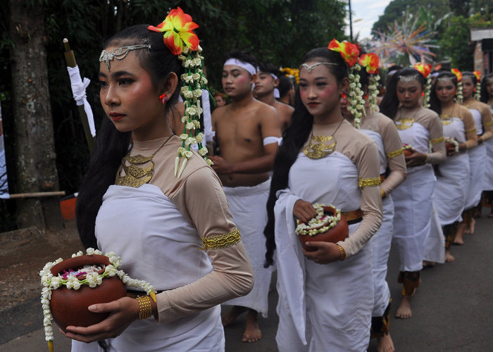 Mitos Penari Nyadran Kali, Terjadi Kesurupan Jika Tidak Dibawakan Warga Asli Kandri Kota Semarang