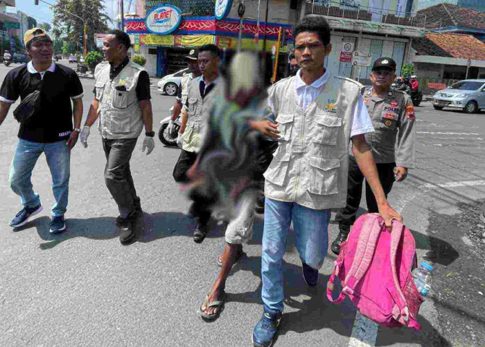 Lima Pengemis dan Dua ODGJ Terjaring Razia Gabungan di Grobogan