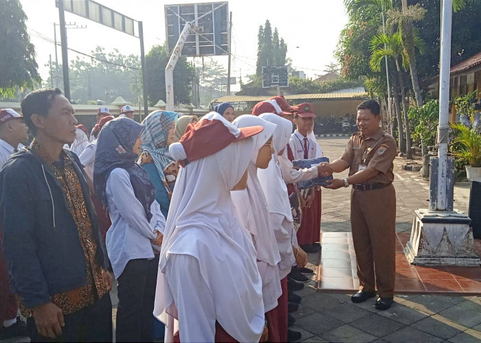 MPLS SMPN 1 Batang, Diawali Seragam Gratis hingga Mitigasi Bencana