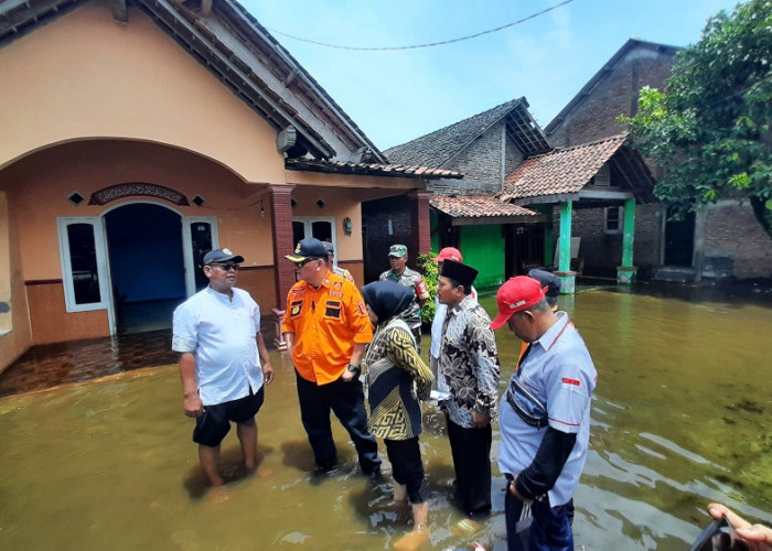 Terendam Hampir Satu Pekan, BPBD Kota Semarang Berikan Bantuan di Rw7 Kelurahan Kudu Genuk