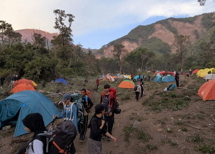 Pendaki Tektok Gunung Slamet Via Permadi Guci Tegal Wajib Pakai Guide