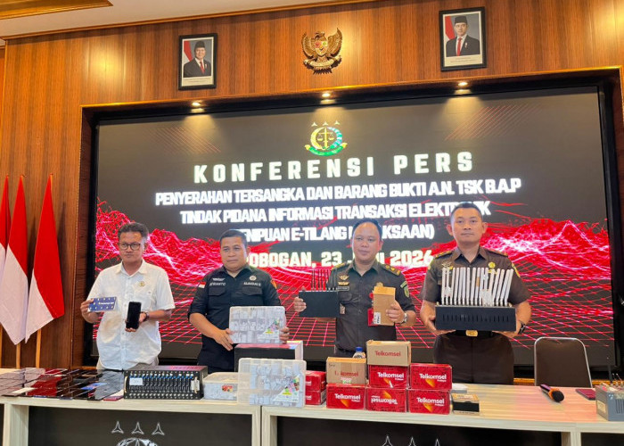 Kejari Grobogan Beberkan Peran Kelima Pelaku Kasus SMS e-Tilang Palsu dengan Dalang Utama di China