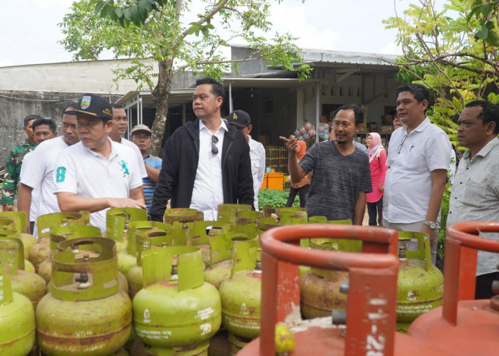 Stok Gas Melon di Pangkalan Cukup, Warga Karimunjawa Dipastikan Nyaman Berlebaran