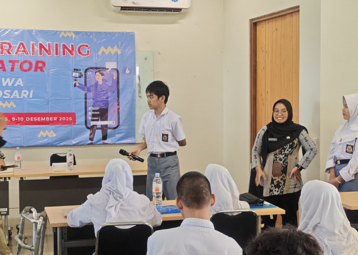 In House Training, Asah Bakat Istimewa Pelajar SLB Negeri Purwosari Jadi Konten Kreator