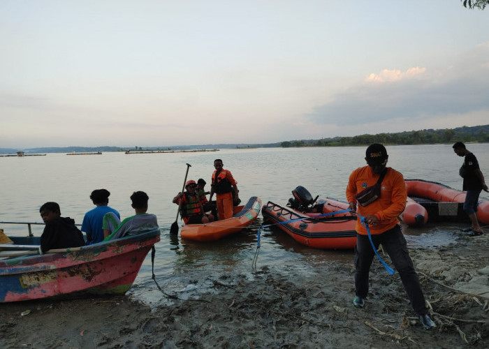 Diduga Kelebihan Muatan Perahu Nelayan di WKO Terbalik, 1 Orang MD dan 1 Orang Hilang
