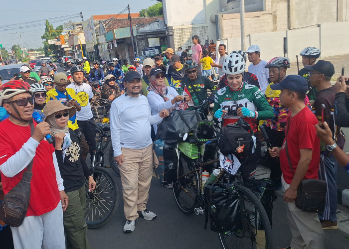 Sudah Lewati 6 Negara, Pesepeda Iran Ini Sebut Indonesia Negara Terbaik yang Pernah Dikunjungi