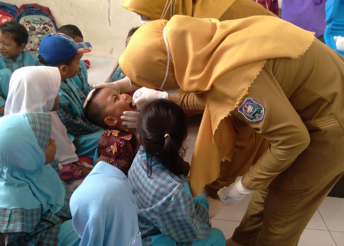 45 Murid RA-PAUD Sakila Kerti Terminal Kota Tegal Diimunisasi Polio