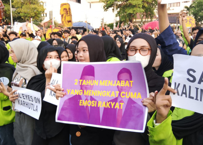 Ribuan Mahasiswa BEM Semarang Raya Demo Dua Tahun Prabowo-Gibran, Beri Nilai Minus 100
