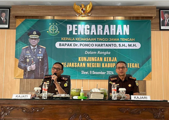 Kajati Jateng Beri Pembinaan Jaksa Kabupaten Tegal saat Kunker 