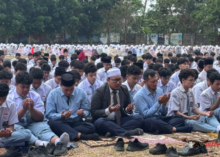 Kemarau Berkepanjangan, Siswa Al Irsyad Purwokerto Gelar Shalat Istisqa di Tiga Lokasi