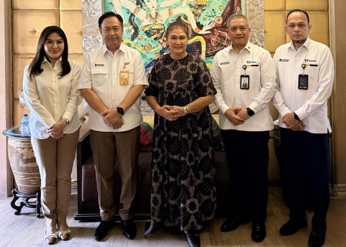 Ahli Waris Almarhum Jenderal TNI (Purn) Ryamizard Ryacudu Terima Santunan Bank Mandiri Taspen