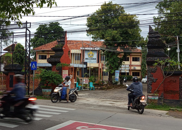 BGN Berhentikan Operasional SPPG Purwosari 1 Pasca Kasus Keracunan MBG di SMA 2 Kudus
