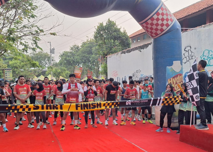 Ratusan Peserta Meriahkan Smansa Fun Run 2026, Rayakan HUT ke-68 SMAN 1 Tegal