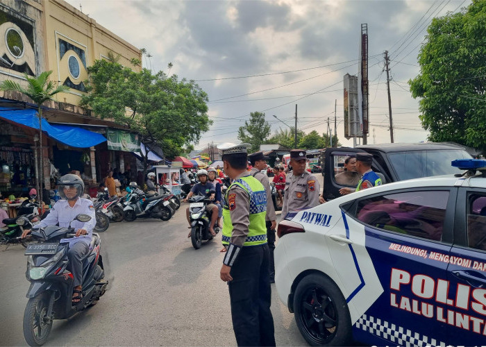 Rawan Laka dan Kriminal, Polres Jepara Amankan Pasar Takjil Ramadan