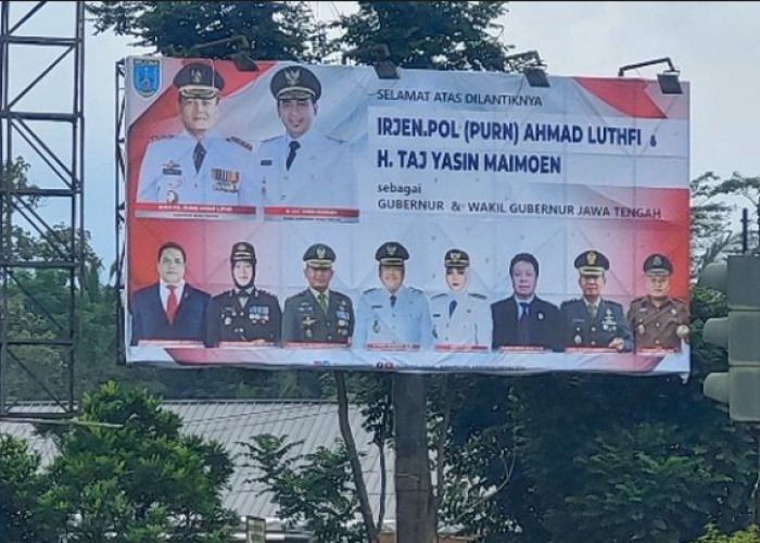 Pangkat Gubernur Jateng Turun Satu Tingkat, Pemkot Salatiga Turunkan Spanduk Raksasa di JLS