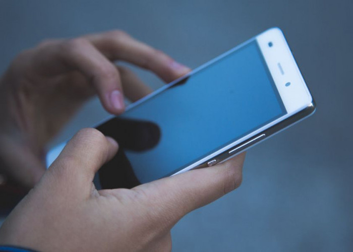 5 HP Terbaru 2025, Tawarkan Layar AMOLED dengan Kontras Tinggi