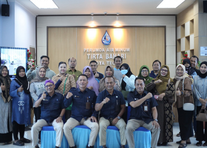 Pelanggan Perumda Air Minum Tirta Bahari Kota Tegal Diguyur Doorprize