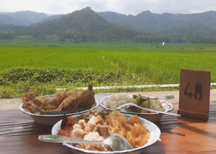 Rekomendasi 6 Wisata Kuliner di Jogja dengan View Pemandangan Alam yang Indah
