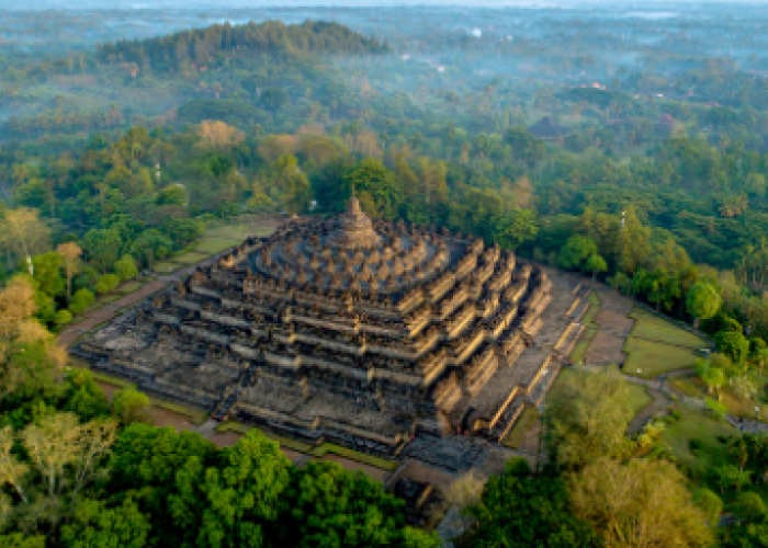 7 Tempat Wisata Candi di Jawa Tengah, Warisan Peradaban Indonesia 