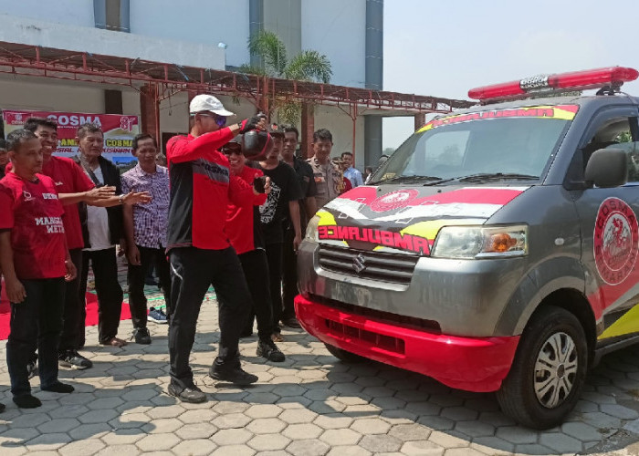 Cosma Mangkang Buka Ambulans Gratis, Prioritas untuk Jenazah dan Evakuasi ODGJ