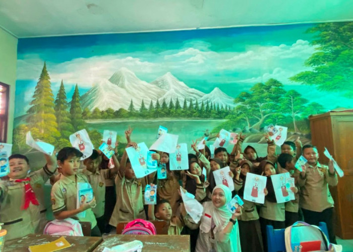Mahasiswi KKN UMUS Brebes Kenalkan Area Privasi Pada Siswa SDN Randusari 01