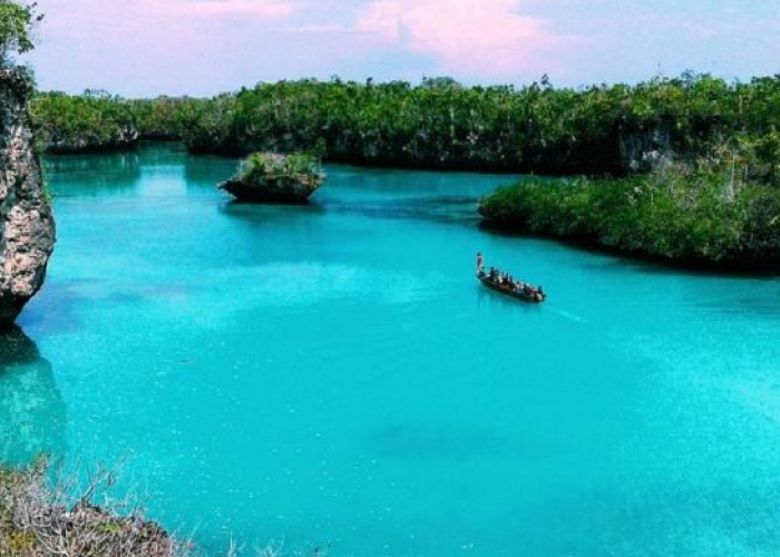 Indah dan Cantik! Ini 10 Destinasi Wisata Tersembunyi yang Ada di Maluku