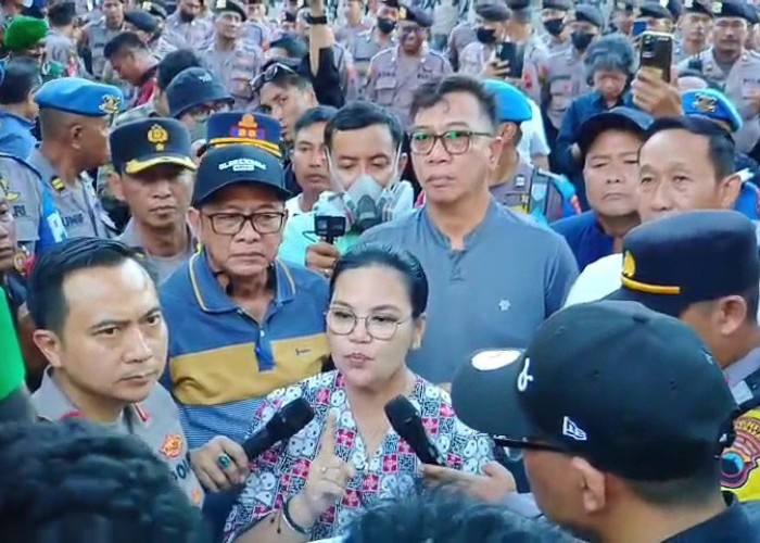 Agustina Turun Tangan Temui Massa HMI di Balaikota: Dari Upah Buruh hingga Banjir Semarang Disorot