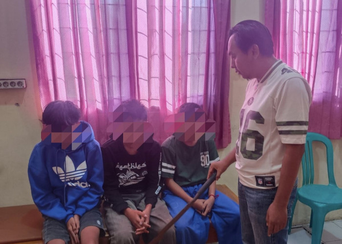 Gagal Tawuran, 3 Pelajar SMP di Batang Tepergok Bawa Celurit 80 Cm